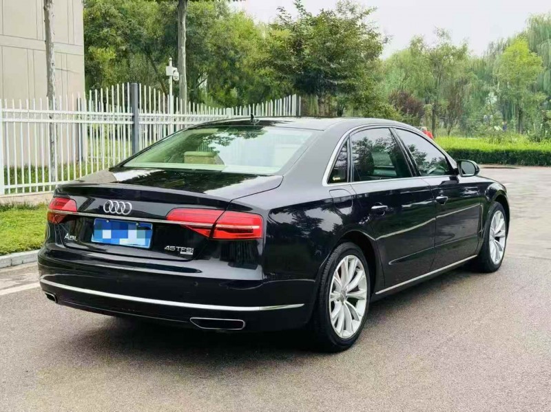 枣庄15年奥迪A8L2