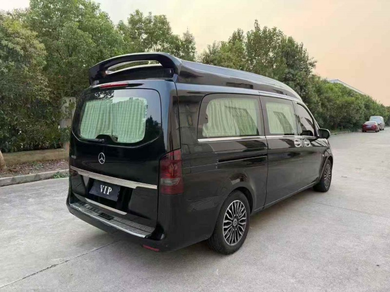 常州20年奔驰多士星8