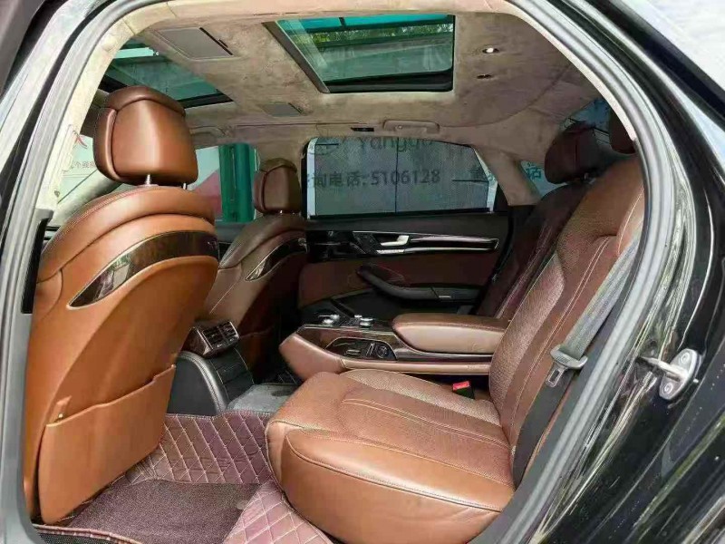 青岛16年奥迪A8L7