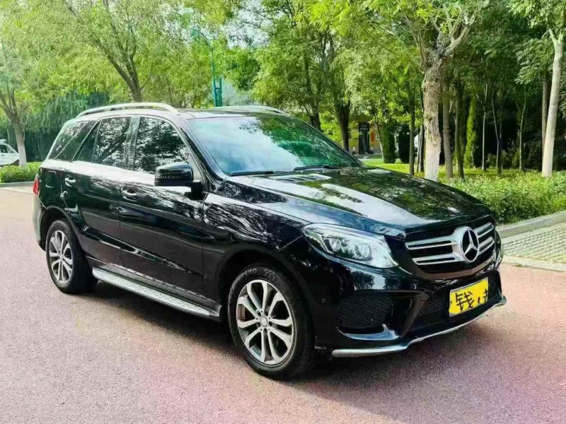 枣庄17年奔驰GLE3