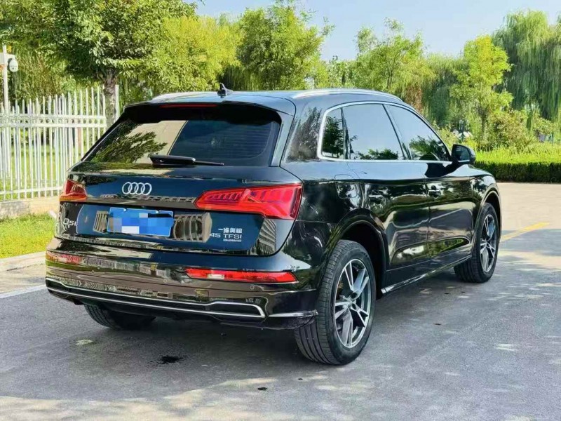 枣庄19年奥迪Q57
