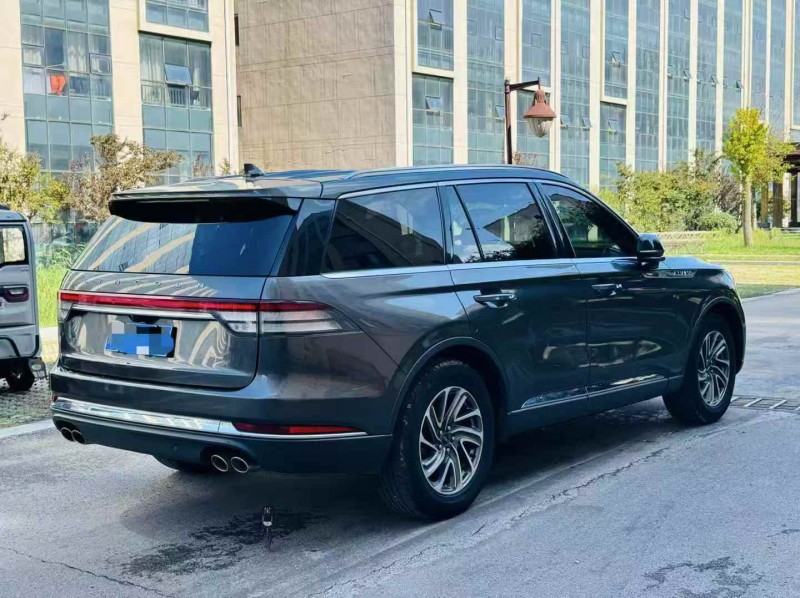 济宁20年林肯飞行家8