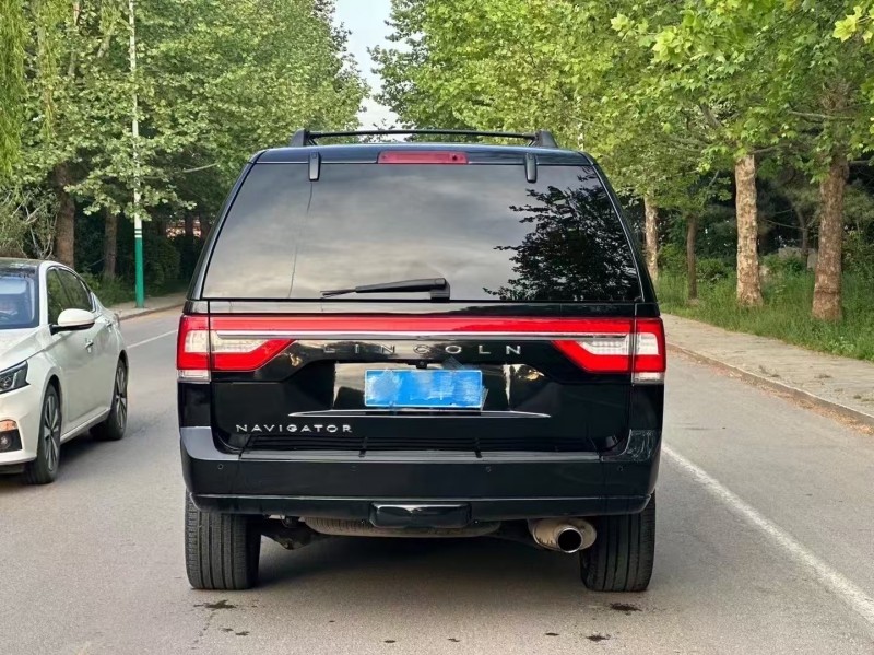 济南17年林肯领航员9