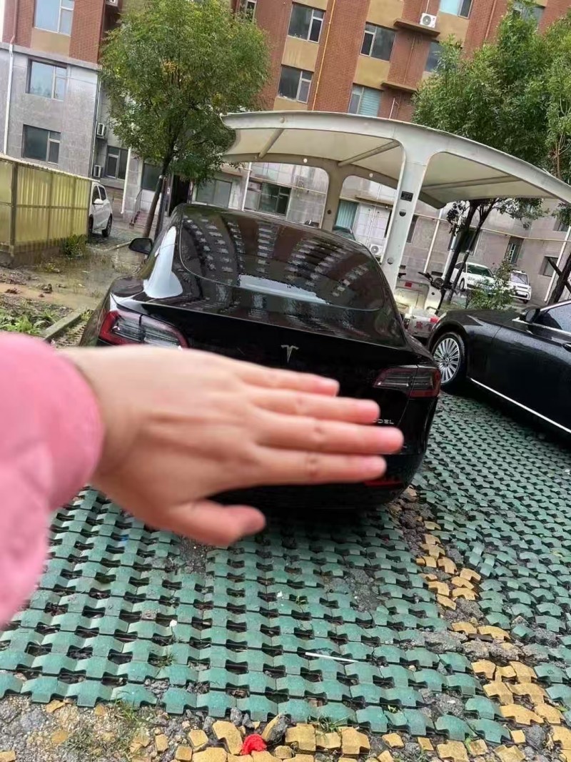 济南23年特斯拉MODEL 38