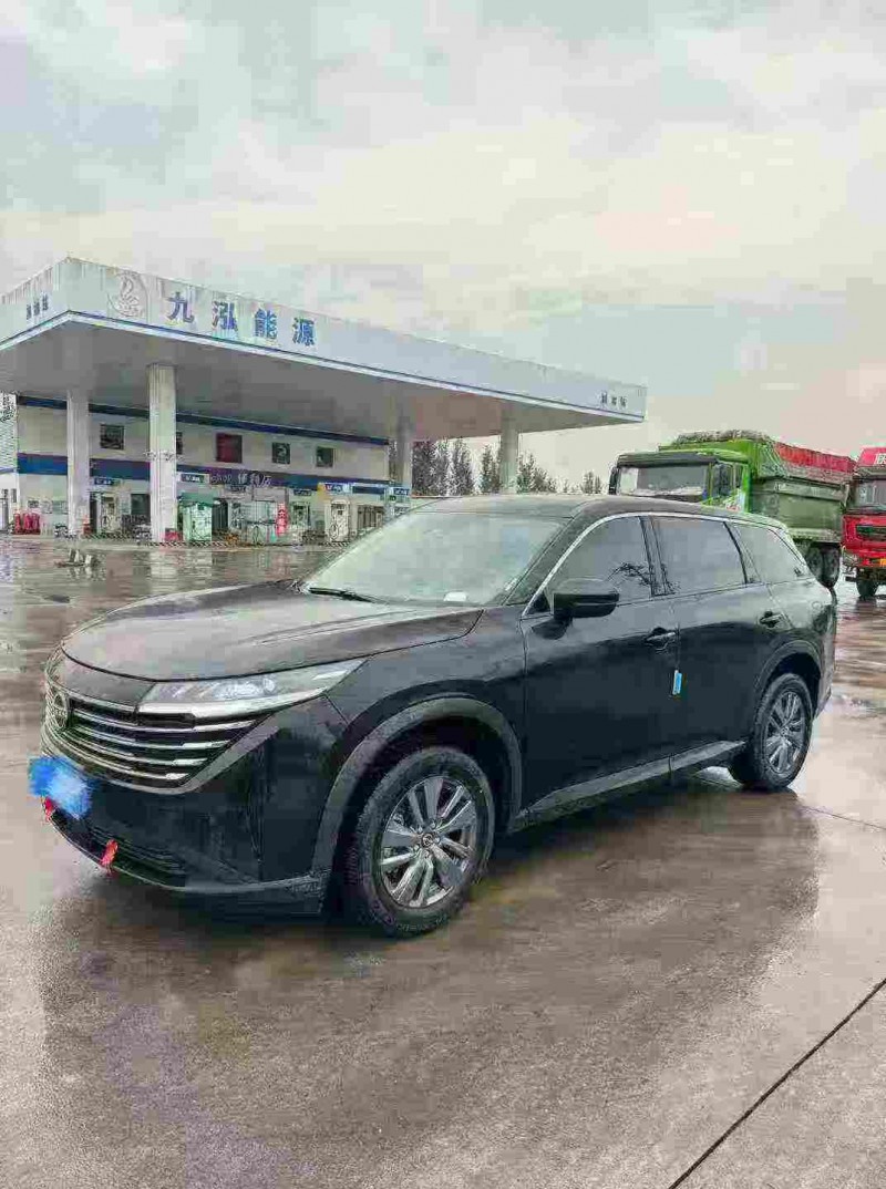 烟台24年日产探陆2