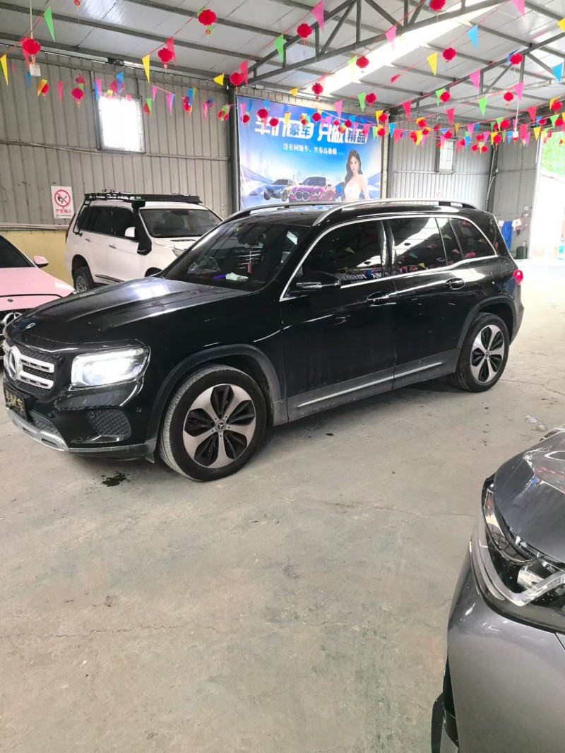 西安21年奔驰GLB2