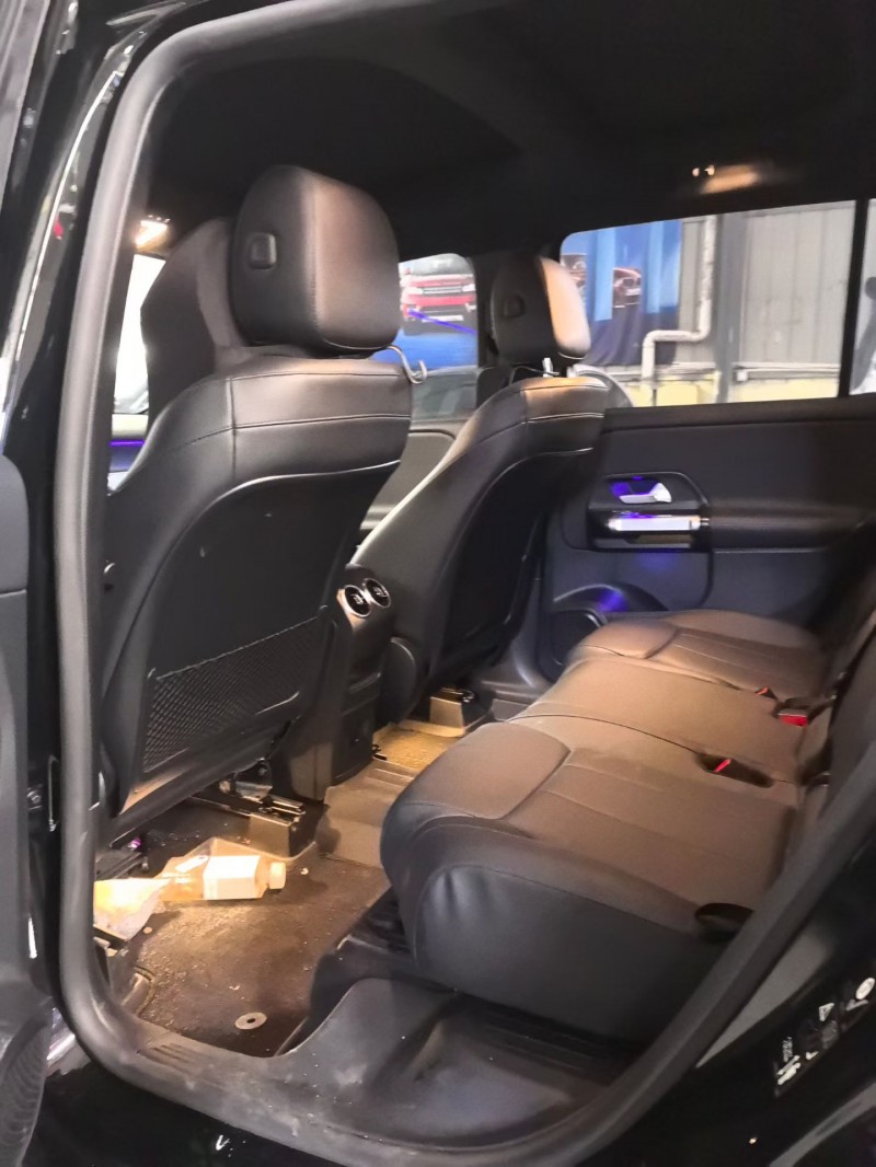 西安21年奔驰GLB4