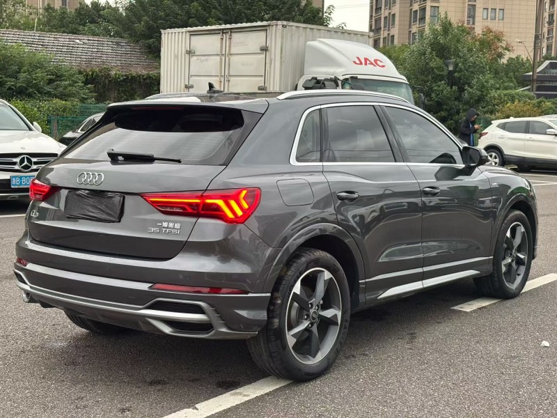 宁波23年奥迪Q37