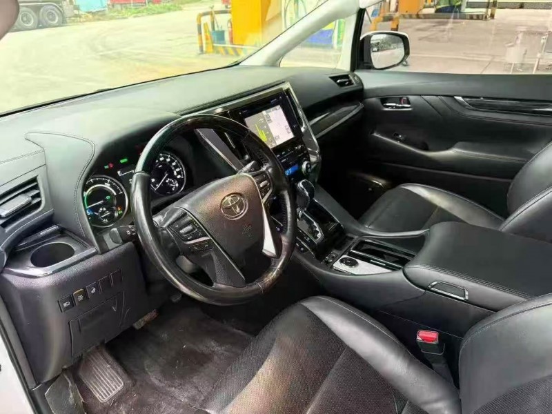 菏泽20年丰田威尔法4