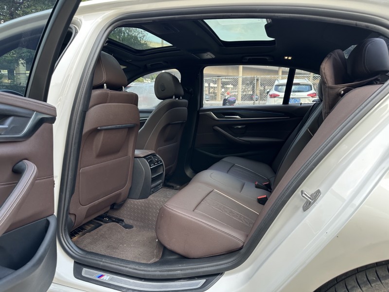 东莞22年宝马5系5