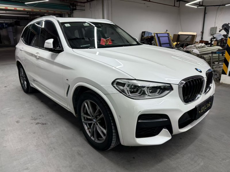 广州19年宝马X33