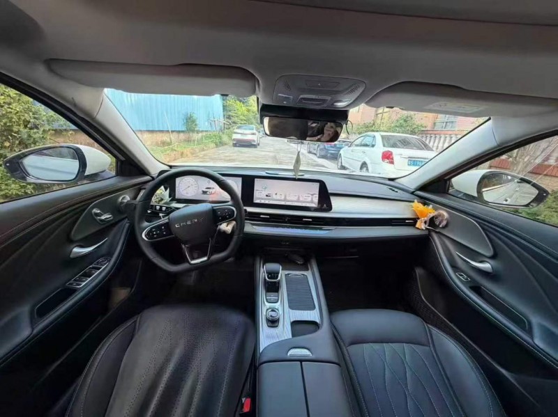 东莞25年奇瑞艾瑞泽4