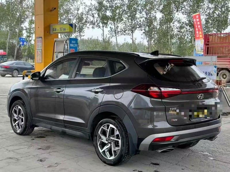 菏泽19年现代途胜7