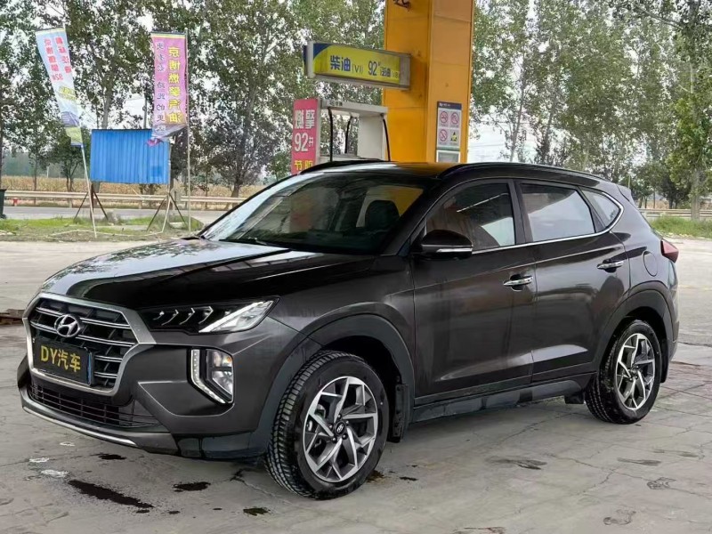 东莞19年现代途胜2