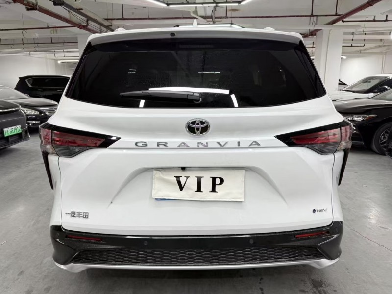 广州25年丰田格瑞维亚9