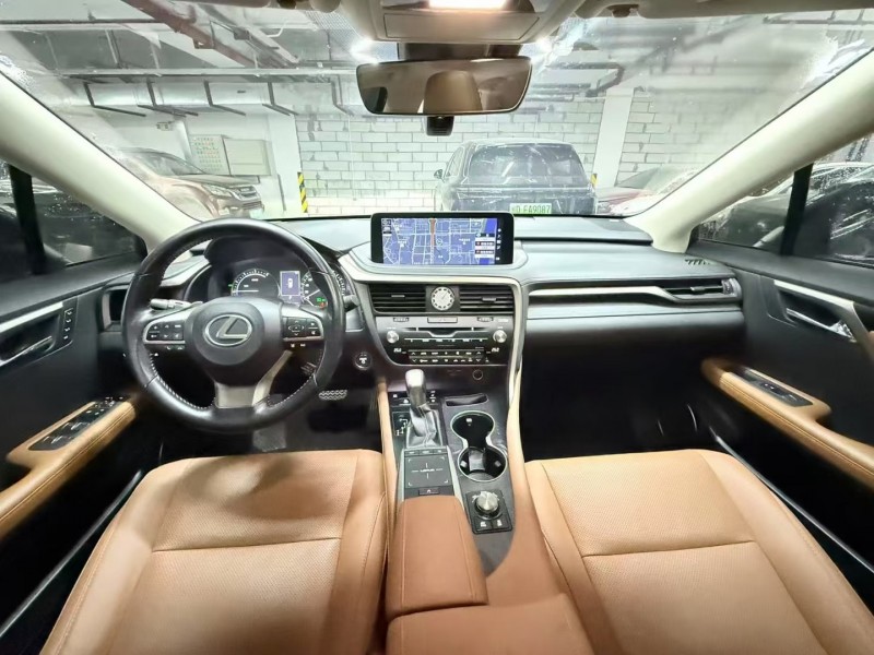 广州21年雷克萨斯RX8