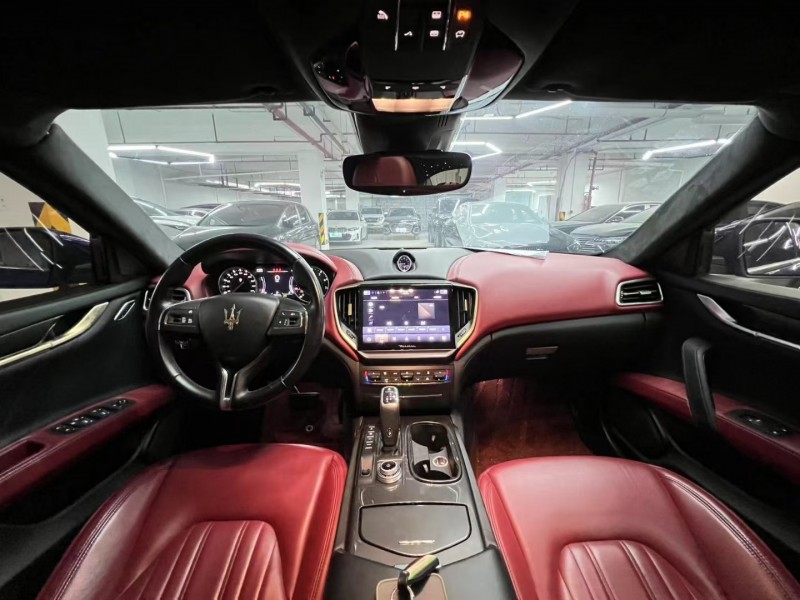 广州21年玛莎拉蒂Ghibli6