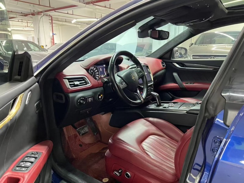 广州21年玛莎拉蒂Ghibli7