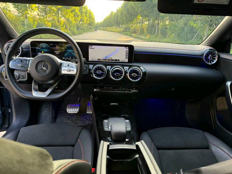 徐州20年奔驰CLA7