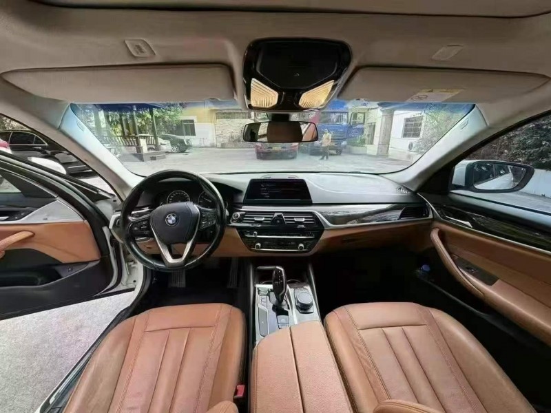 深圳17年宝马5系5