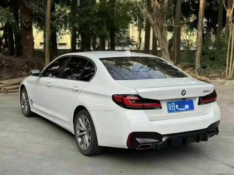 深圳17年宝马5系8