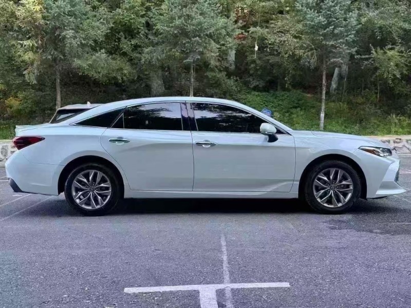 菏泽22年丰田亚洲龙3