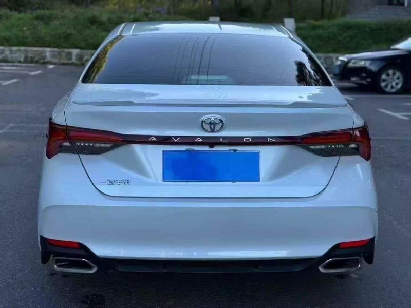 菏泽22年丰田亚洲龙9