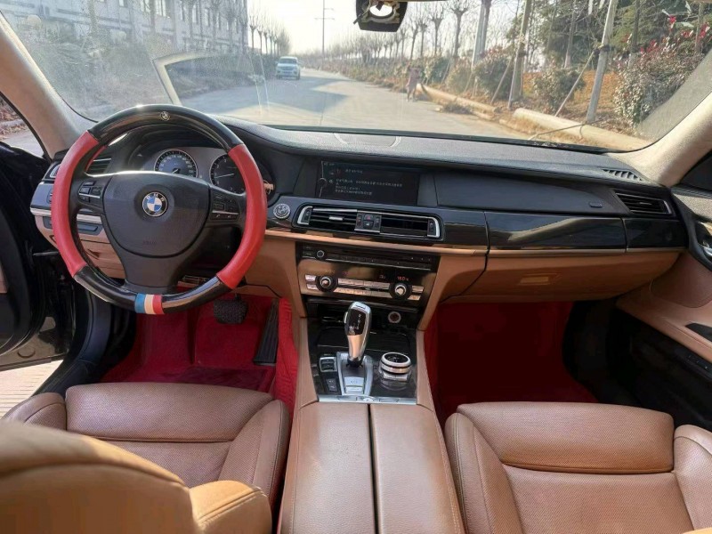 徐州12年宝马7系8