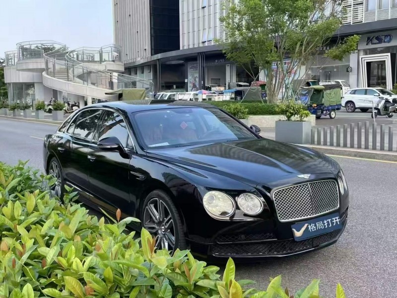 深圳17年宾利飞驰2