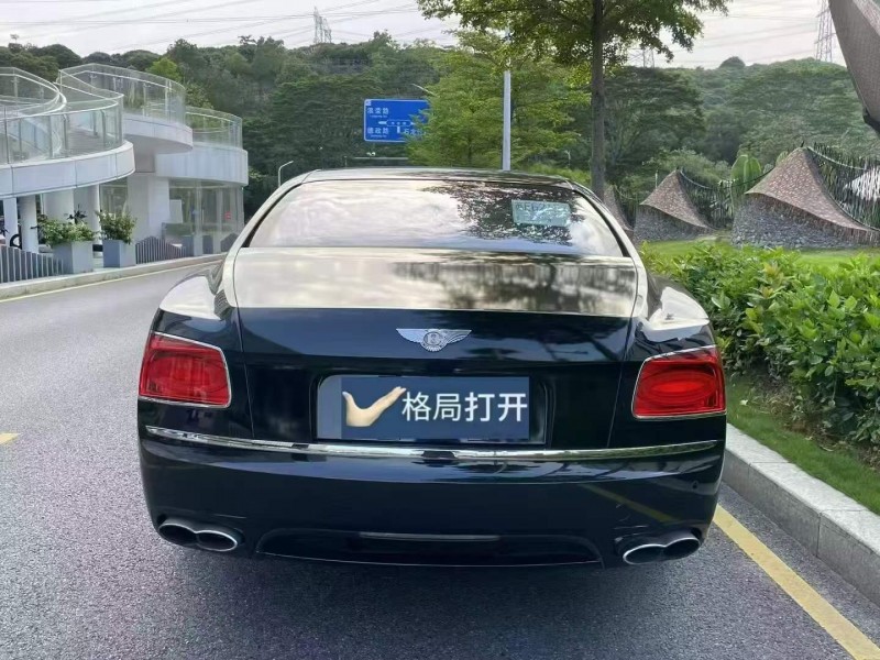 深圳17年宾利飞驰9