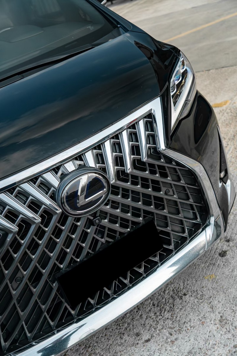 广州21年雷克萨斯LM雷尔法2