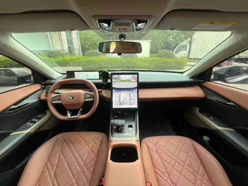 广州25年长安汽车逸动8