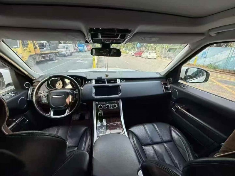 广州16年路虎揽胜运动5