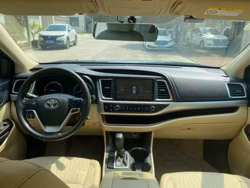 广州18年丰田汉兰达6