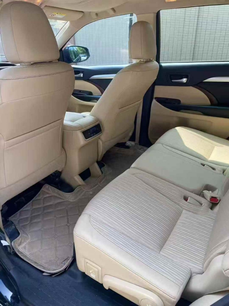 广州18年丰田汉兰达8