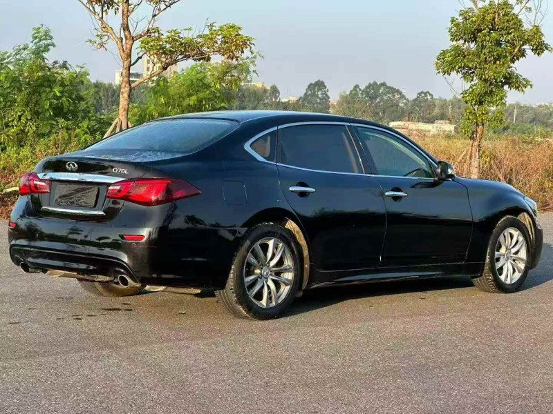 广州18年英菲尼迪Q708
