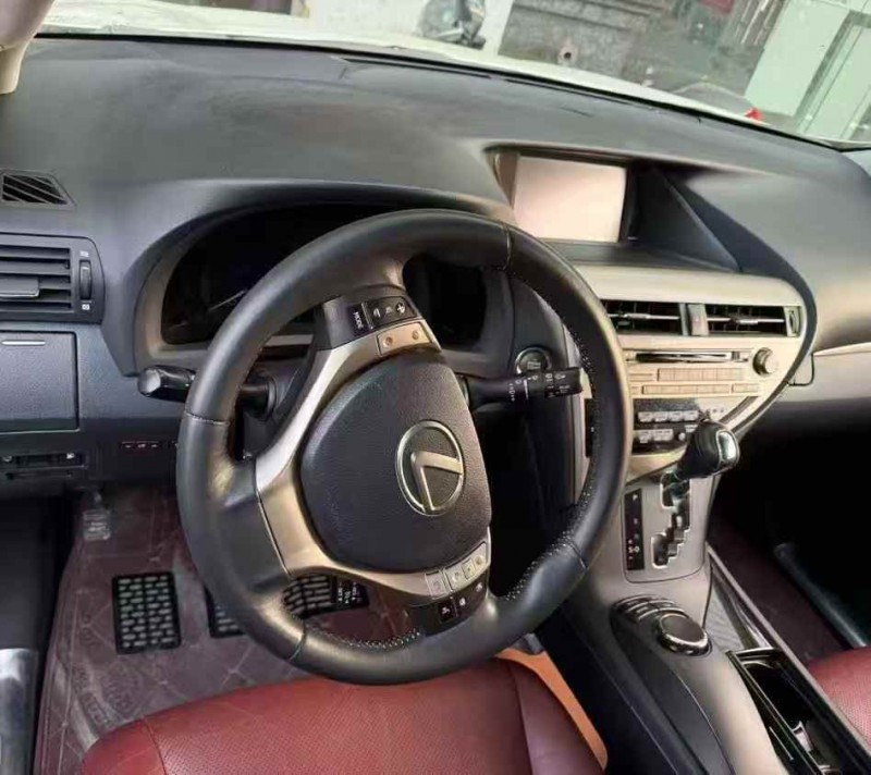 广州14年雷克萨斯RX3