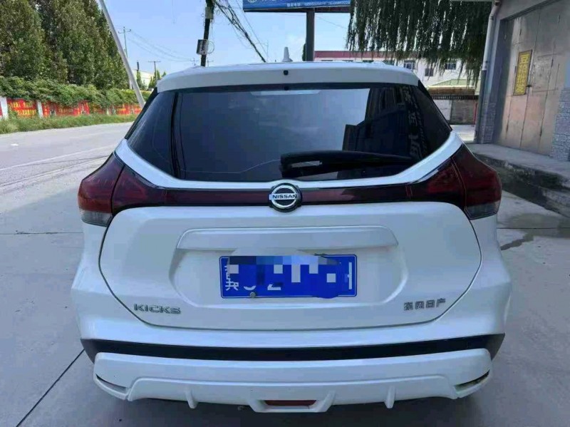 保定22年日产劲客4