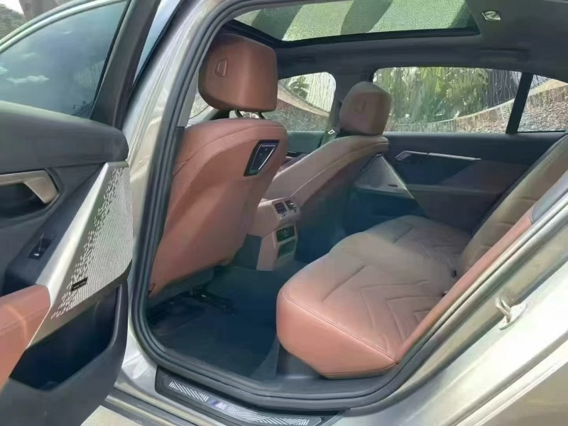 深圳24年宝马5系5