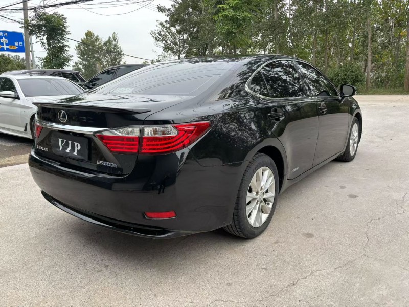 徐州15年雷克萨斯ES8