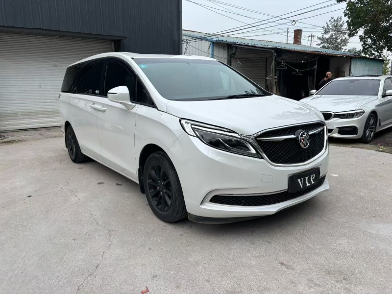 徐州17年别克GL82