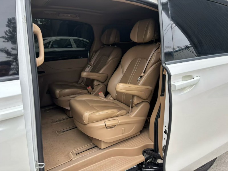 徐州17年别克GL84