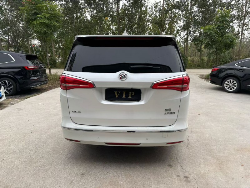 徐州17年别克GL89