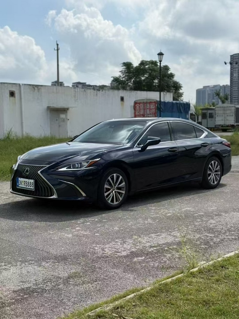 汕头20年雷克萨斯ES2