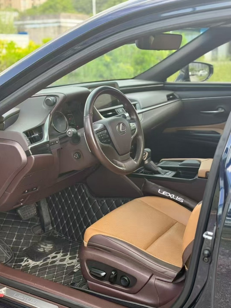 汕头20年雷克萨斯ES6