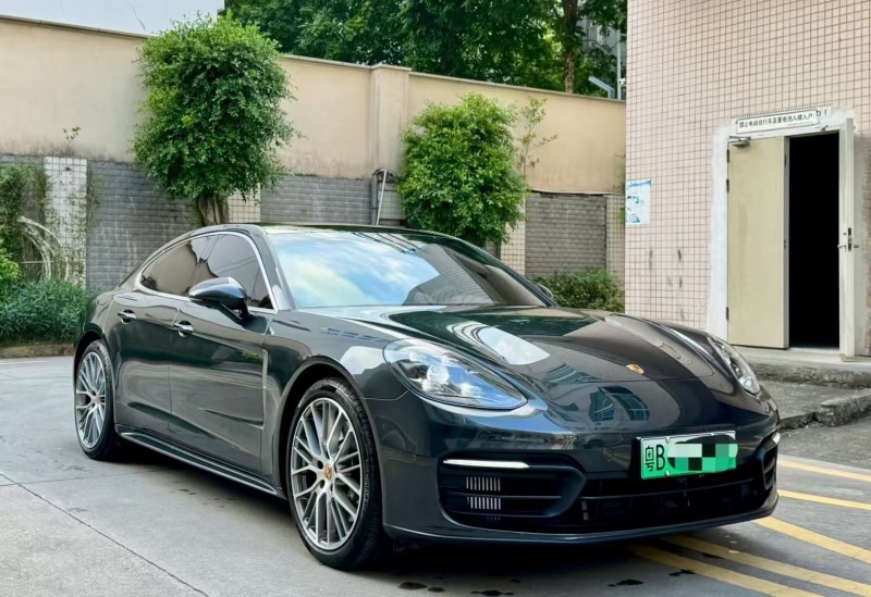 深圳24年保时捷帕拉梅拉2