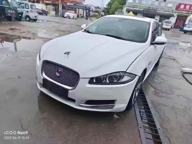 菏泽15年捷豹XF3