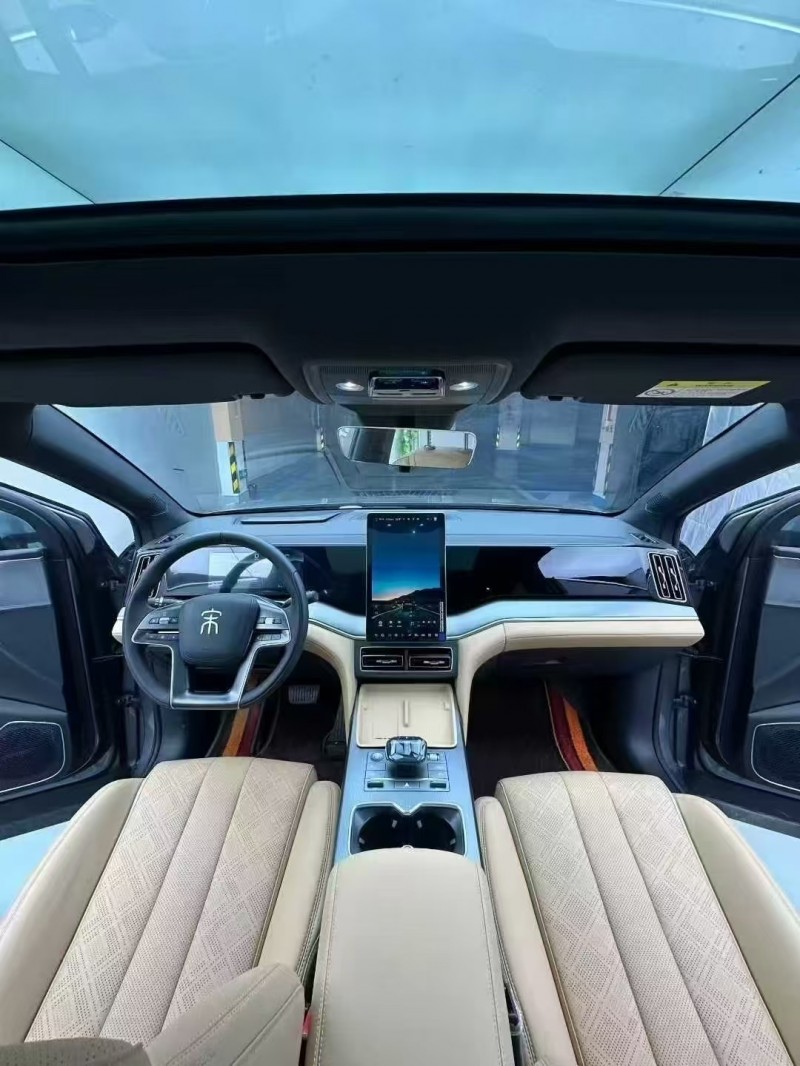 肇庆25年比亚迪宋5