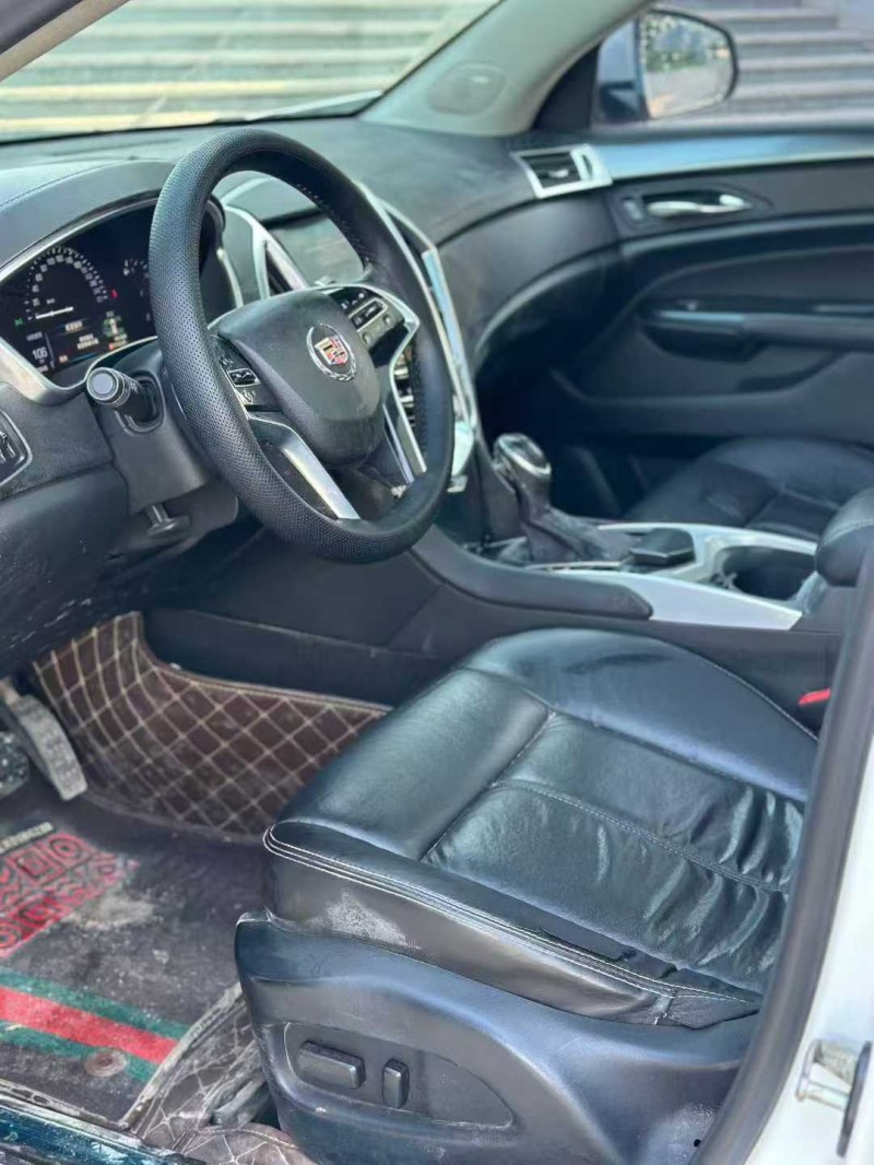 青岛15年凯迪拉克SRX4