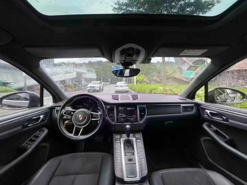 深圳16年保时捷Macan4